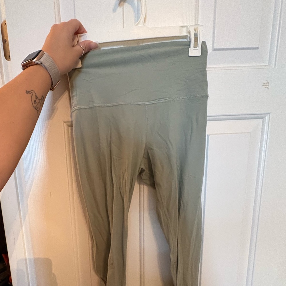 Lululemon leggings